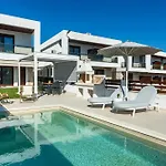 Dream Holidays Villa