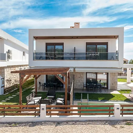 Villa Tomy's 2 Dream 3 Bedrooms *