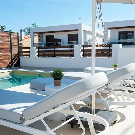 Dream Holidays * Nikiti (Sithonia)