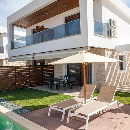 Dream Holidays * Nikiti (Sithonia)